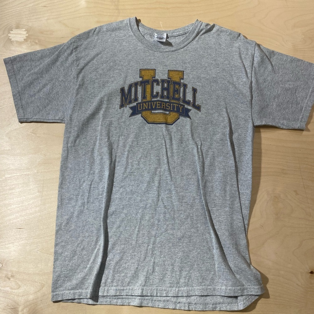 Mitchell University Gray Tee on Gildan Tag Large (MV)